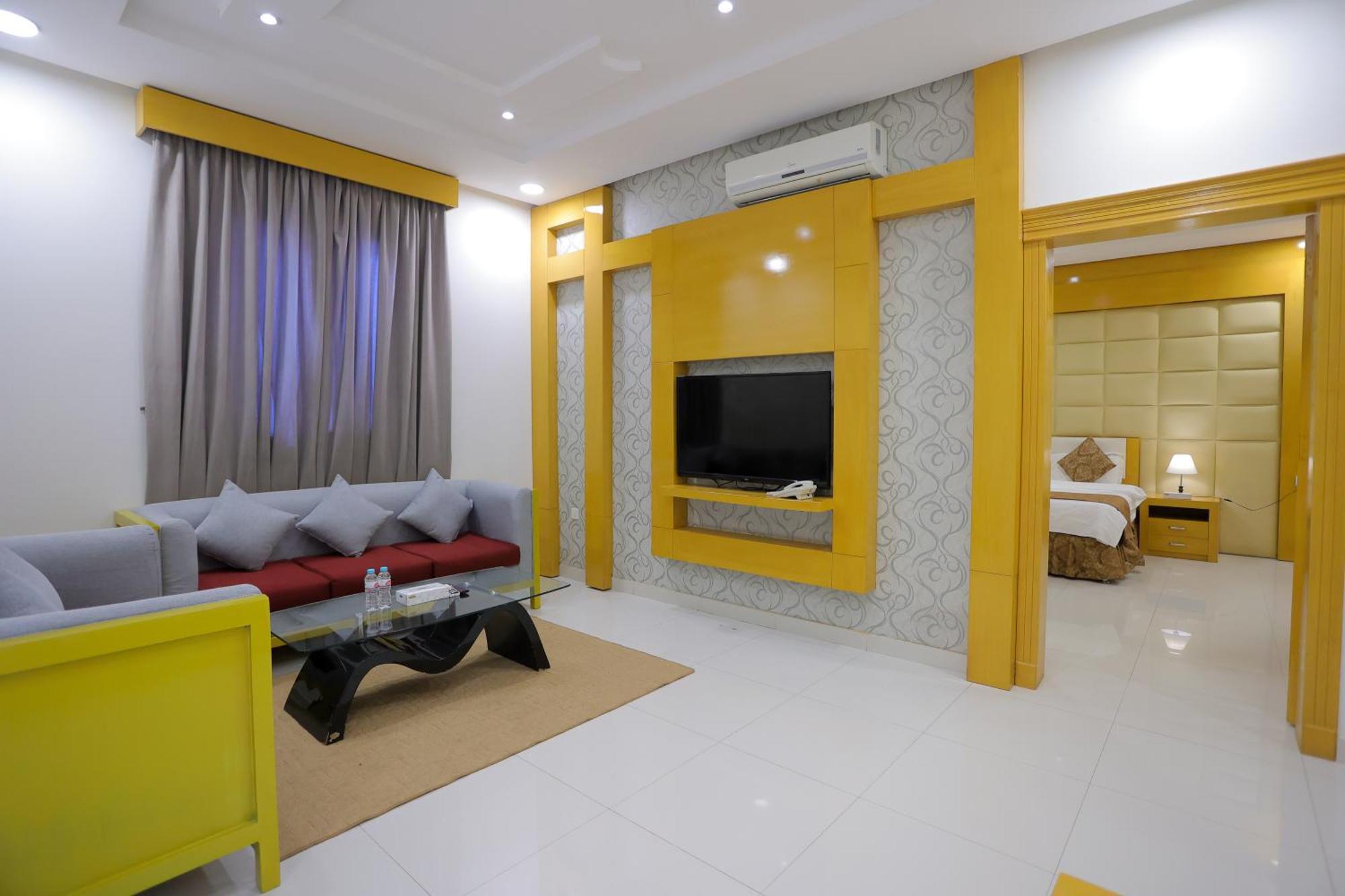هوستا الملقا Aparthotel Riyadh Bagian luar foto