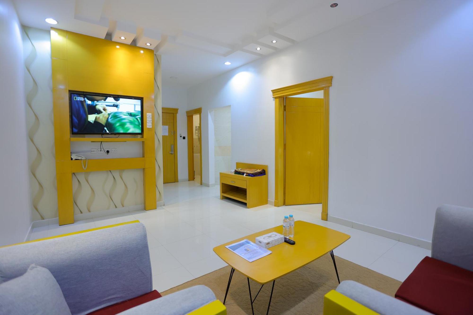 هوستا الملقا Aparthotel Riyadh Bagian luar foto