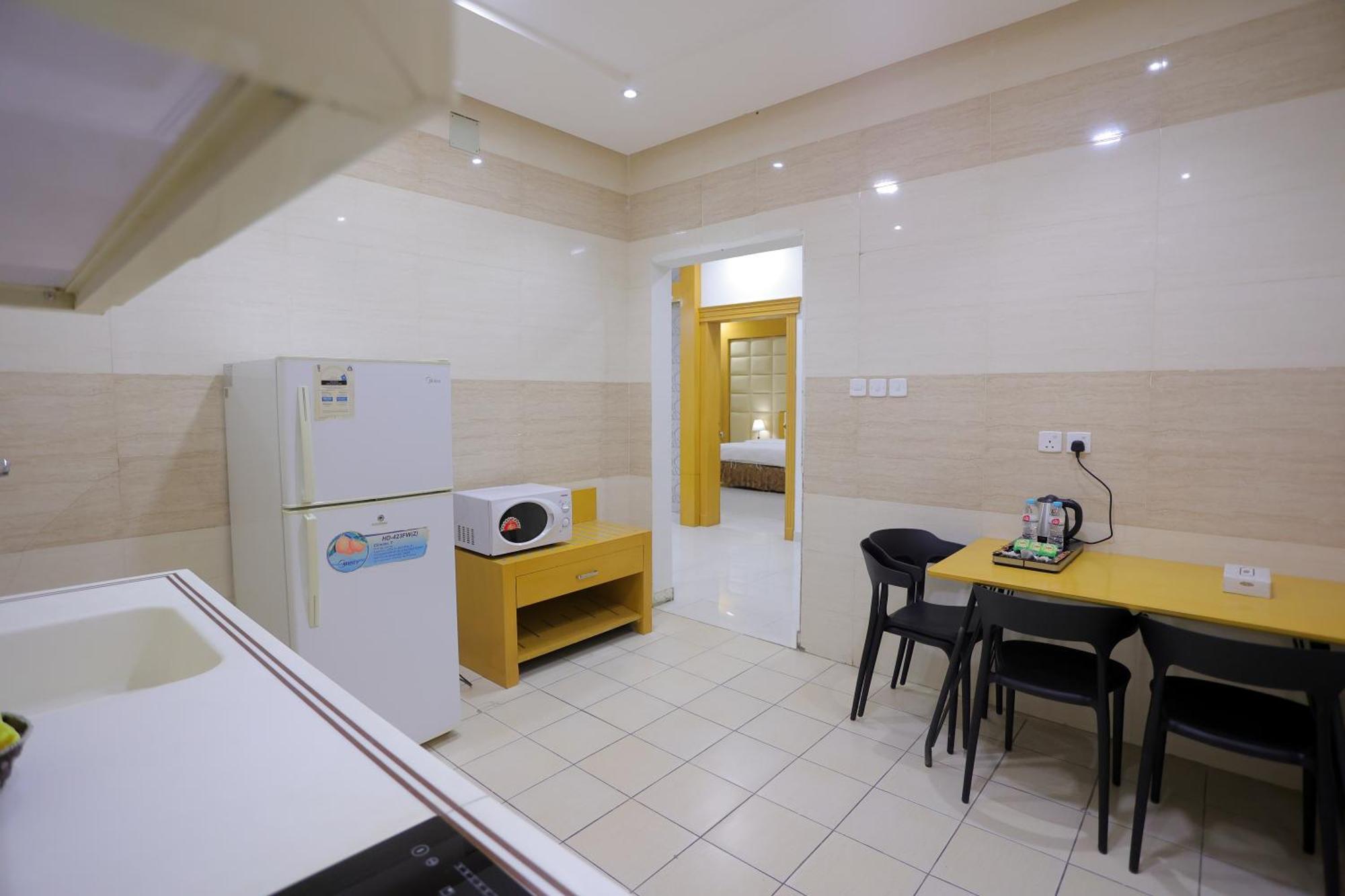 هوستا الملقا Aparthotel Riyadh Bagian luar foto